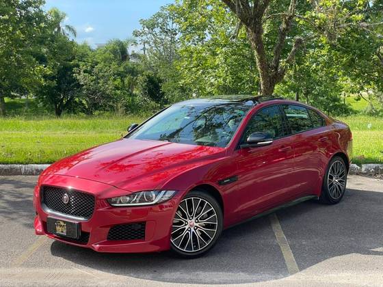 JAGUAR XE 2.0 16V INGENIUM P250 GASOLINA LANDMARK 4P AUTOMÁTICO